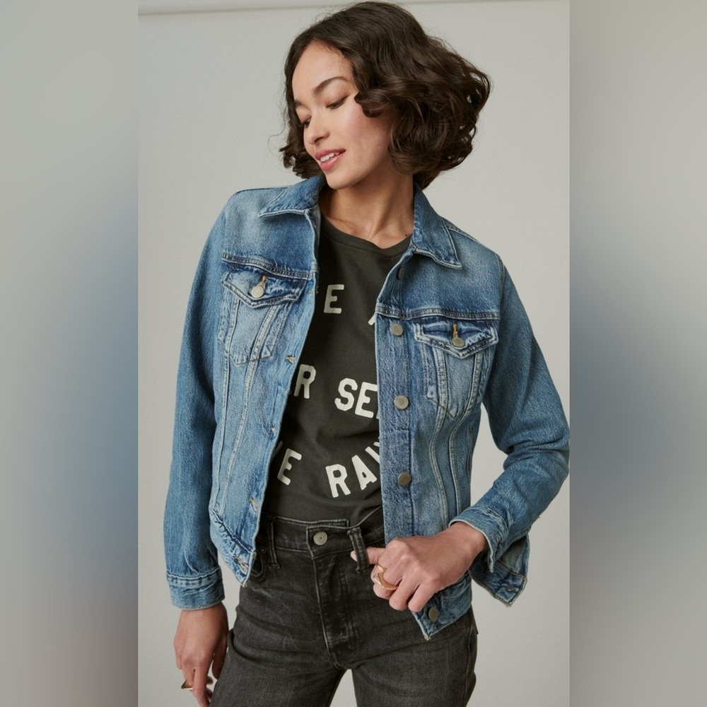 Lucky brand, jean jacket size medium